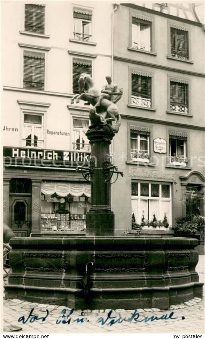 73705560 Cochem Mosel Brunnen Mit Geschaeft Cochem Mosel - Cochem