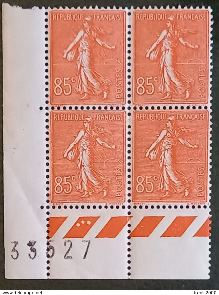 VI 74 - France Bloc De 4 Timbres N° Y&T 204 - Coin De Feuille Numéroté - Unused Stamps