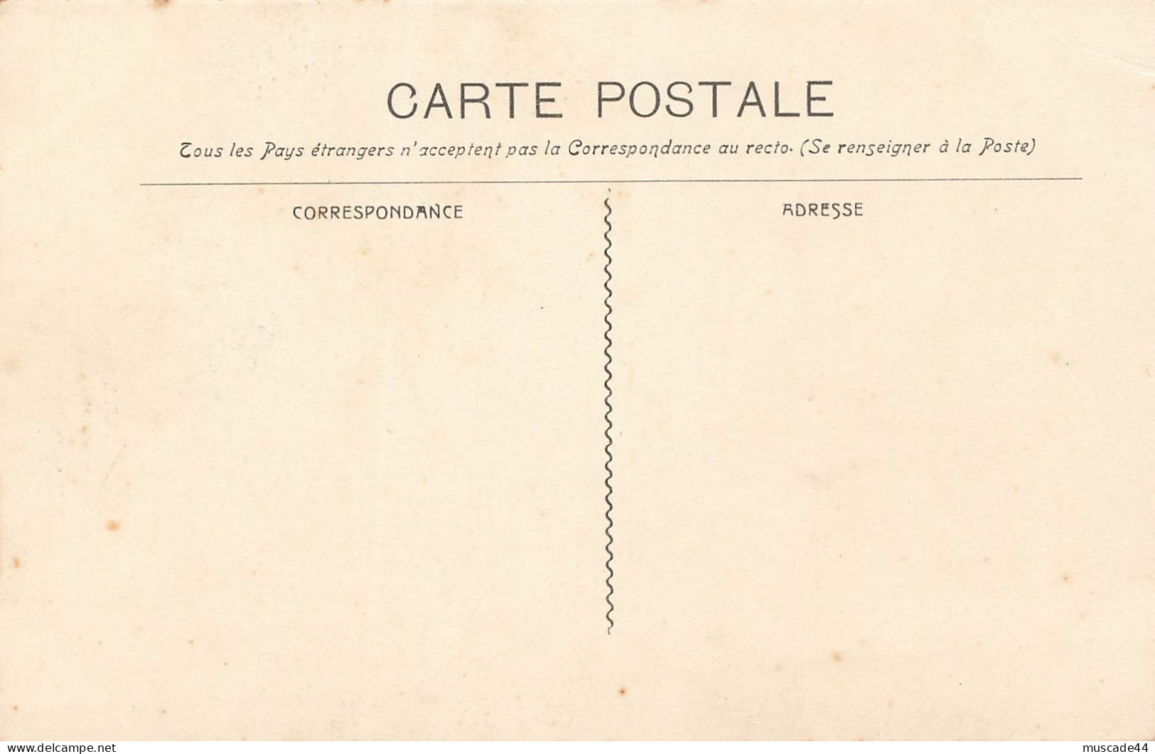 MARSEILLE - TYPE  MARSEILLAIS - POISSONNIERE - Straßenhandel Und Kleingewerbe