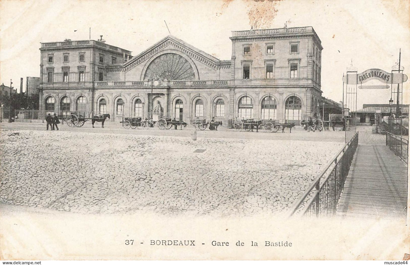 BORDEAUX - GARE DE LA BASTIDE - Bordeaux