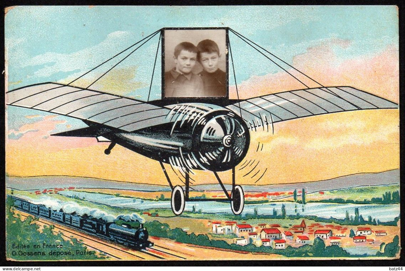 Photo De 2 Enfants Sur Un  Avion Plane Train G. GOSSENS Champigny écrite Au Verso Pas Circulée - Sonstige & Ohne Zuordnung