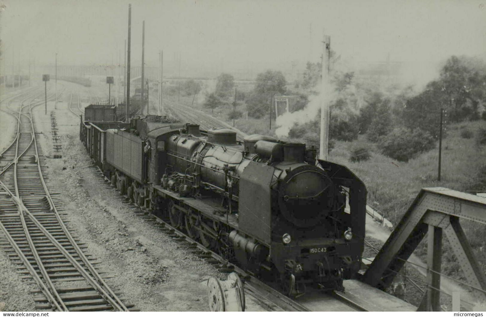 Locomotive 150-C-43 - Cliché J. Renaud - Trains
