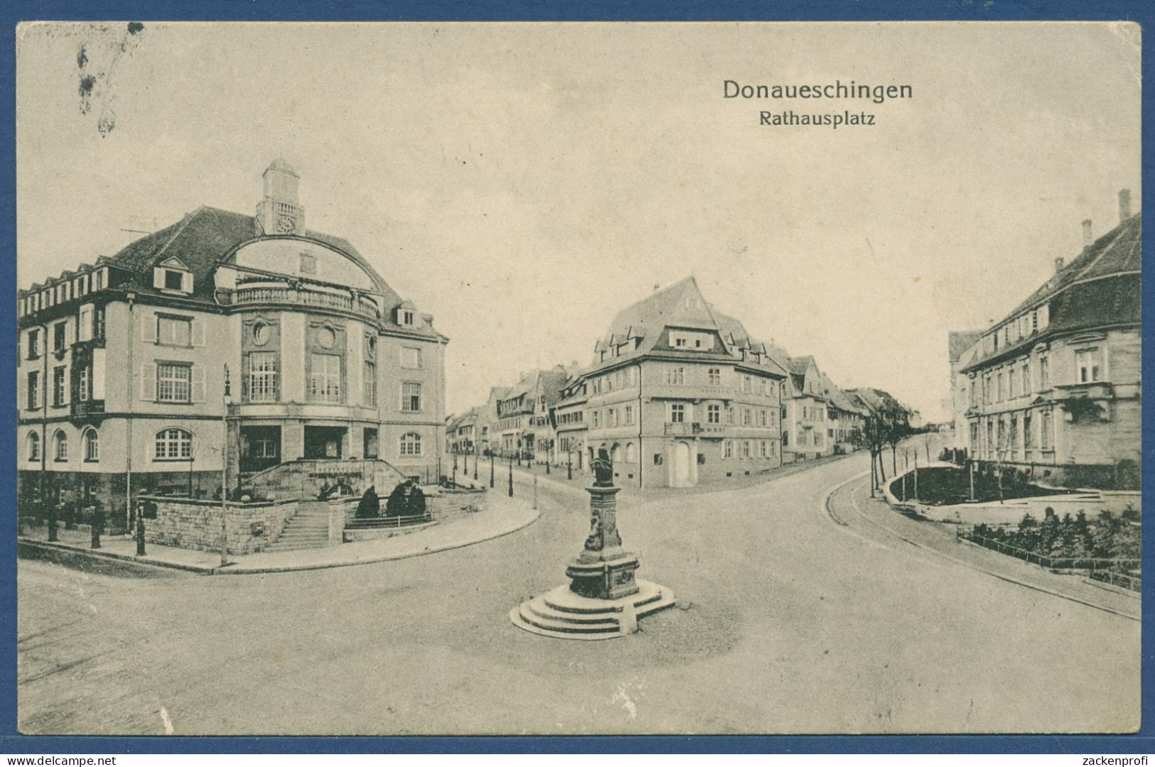 Donaueschingen Rathausplatz, Gelaufen 1916 Als Feldpost (AK3404) - Donaueschingen