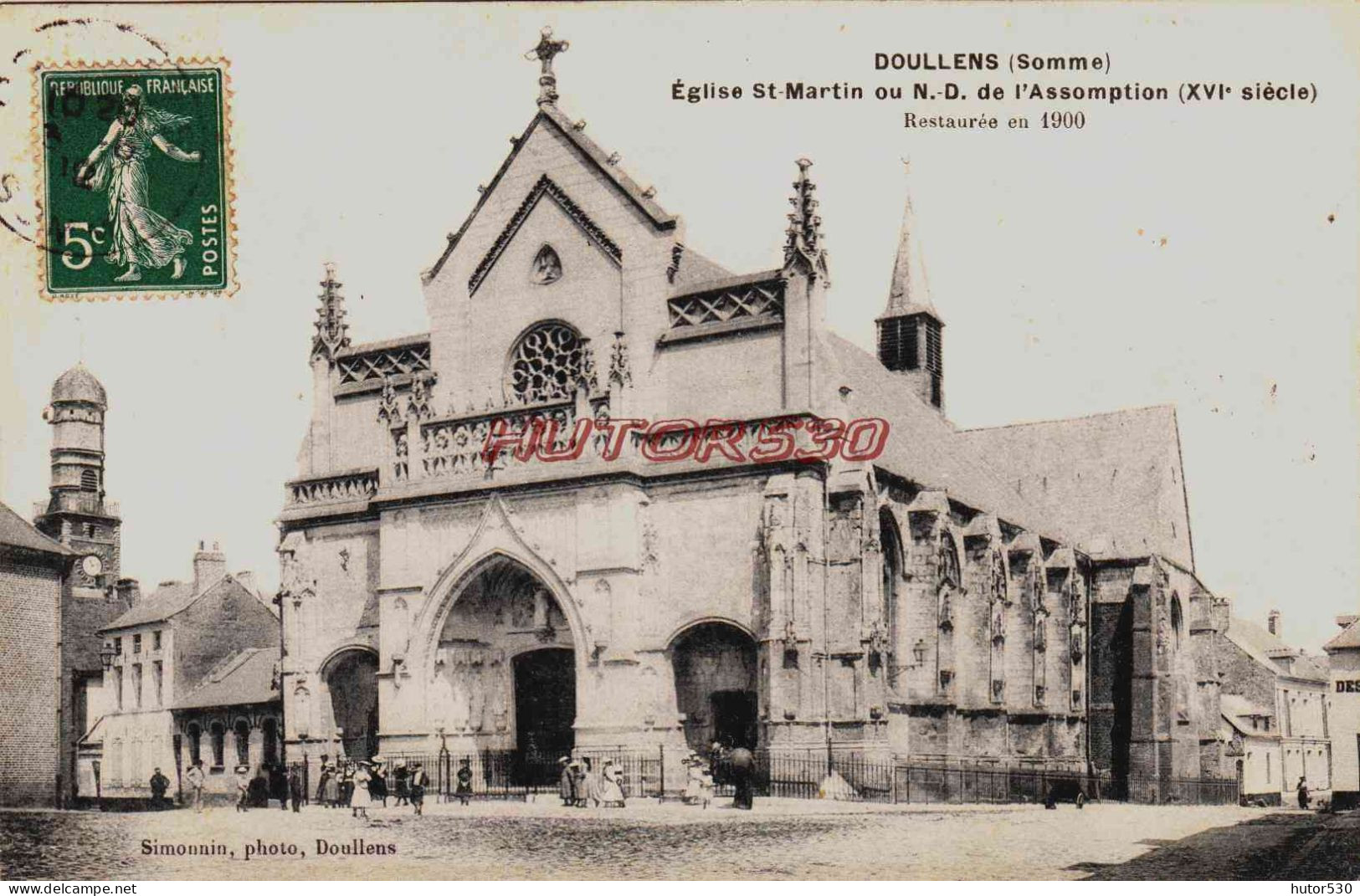 CPA DOULLENS - SOMME - EGLISE SAINT MARTIN - Doullens