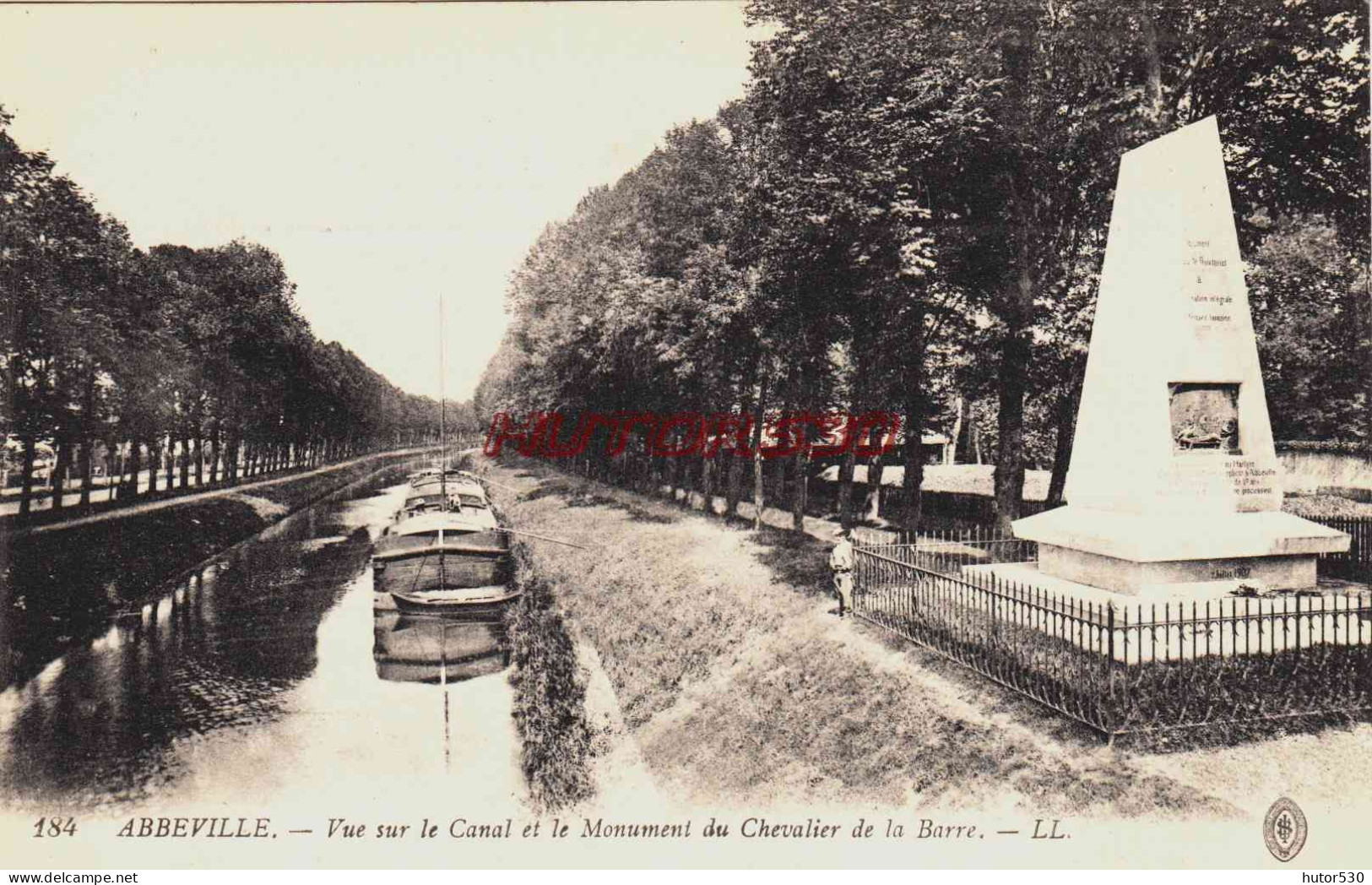 CPA ABBEVILLE - SOMME - LE CANAL ET MONUMENT DU CHEVALIER DE LA BARRE - Abbeville