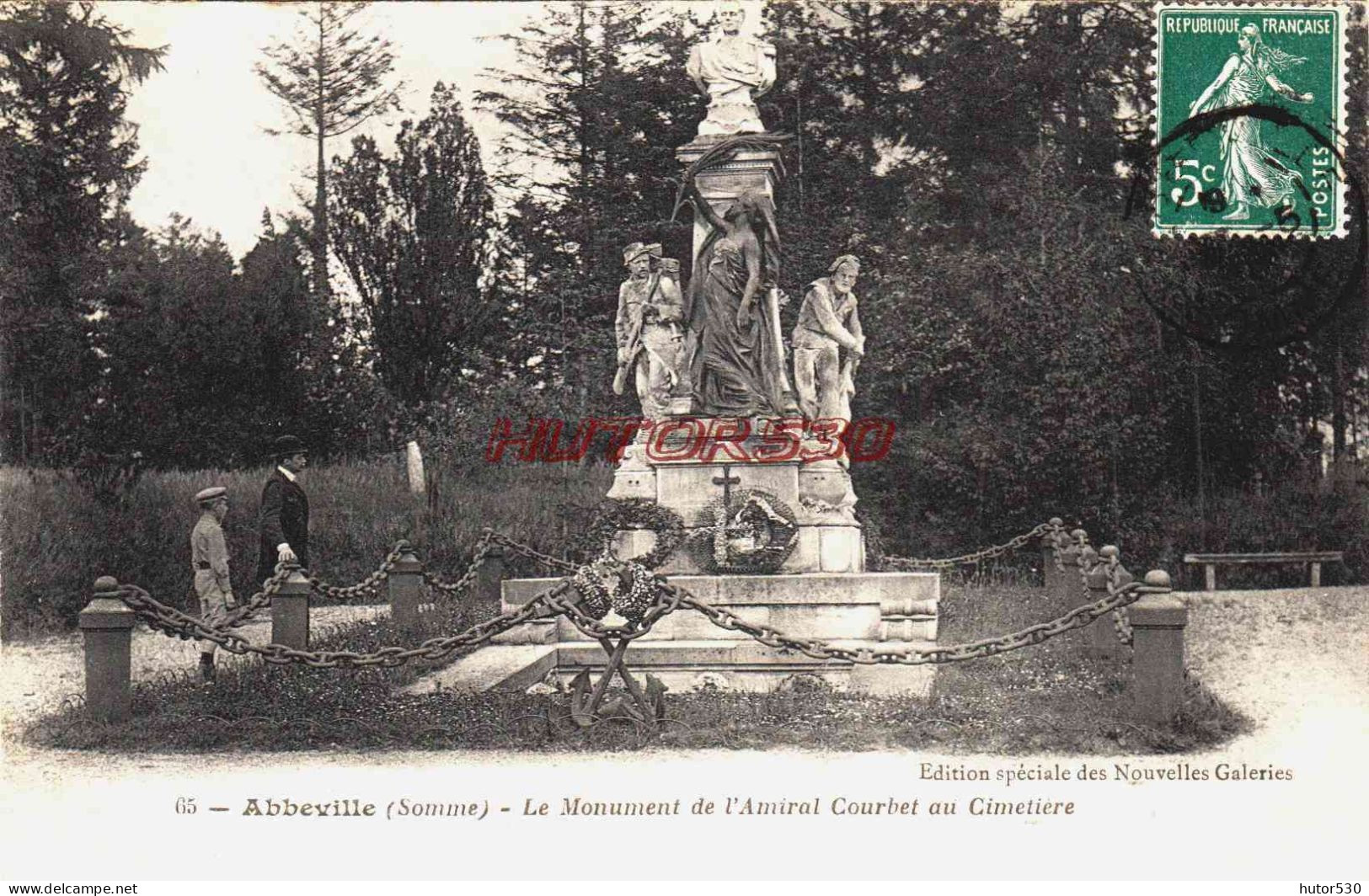 CPA ABBEVILLE - SOMME - MONUMENT DE L'AMIRAL COURBET AU CIMETIERE - Abbeville