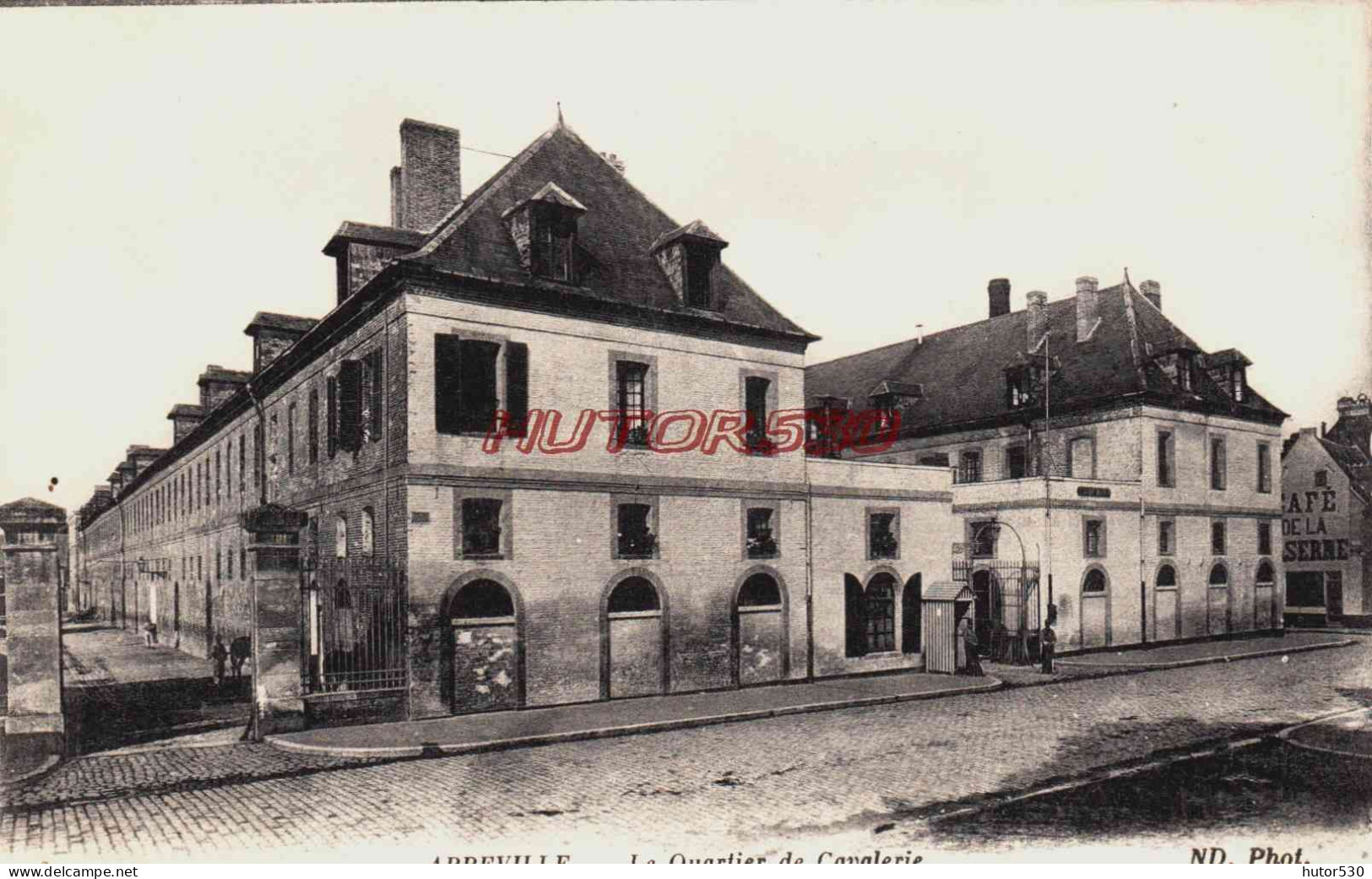 CPA ABBEVILLE - SOMME - LE QUARTIER DE CAVALERIE - Abbeville