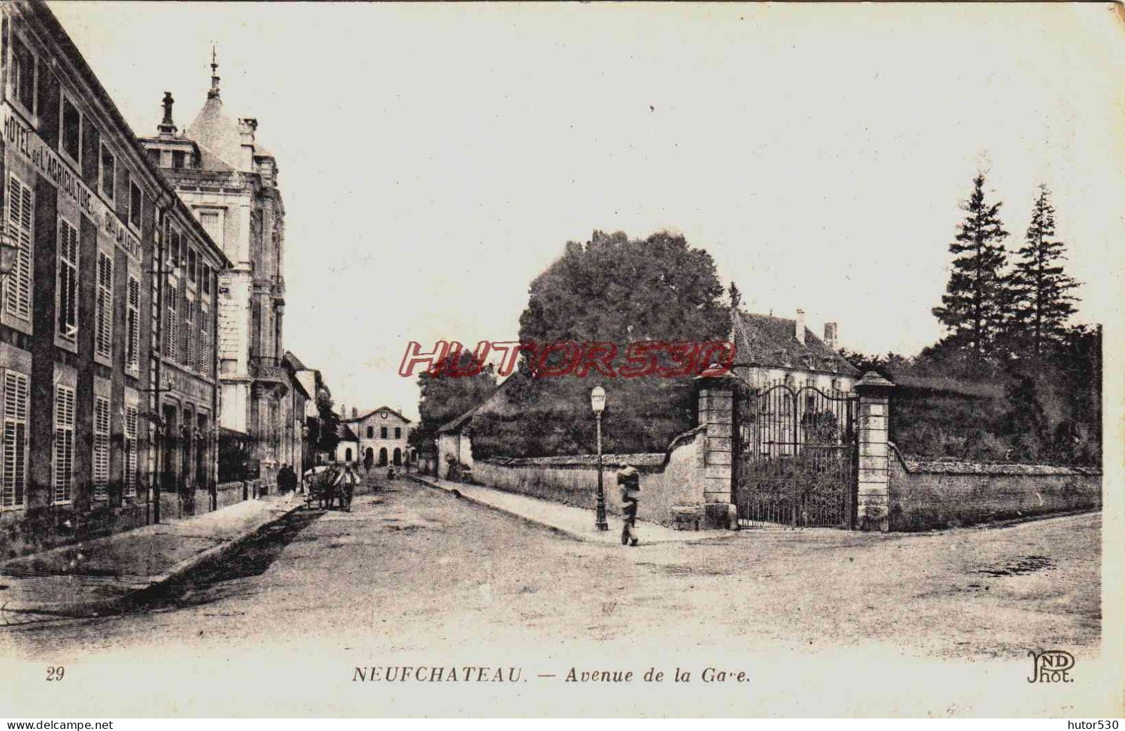 CPA NEUFCHATEAU - VOSGES - AVENUE DE LA GARE - Neufchateau