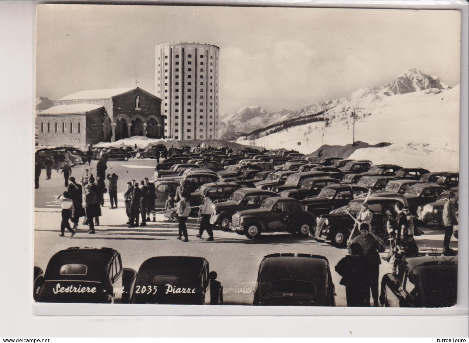 SESTRIERE  TORINO  PIAZZA  FUNIVIE  AUTO CARS VOITURES   VG - Andere & Zonder Classificatie