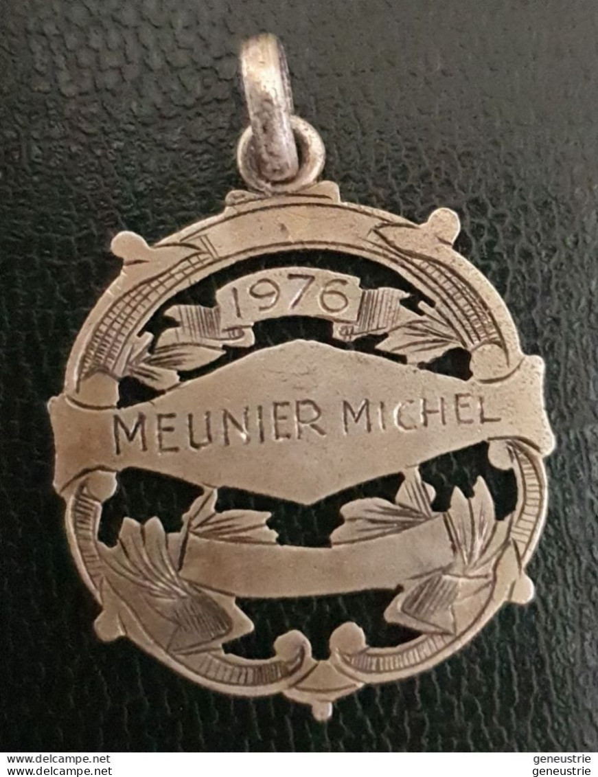 Magnifique Médaille Pendentif De Motard Argent Poinçonné "Fédération Française De Motocyclisme / FFM" Moto - Motor Bikes