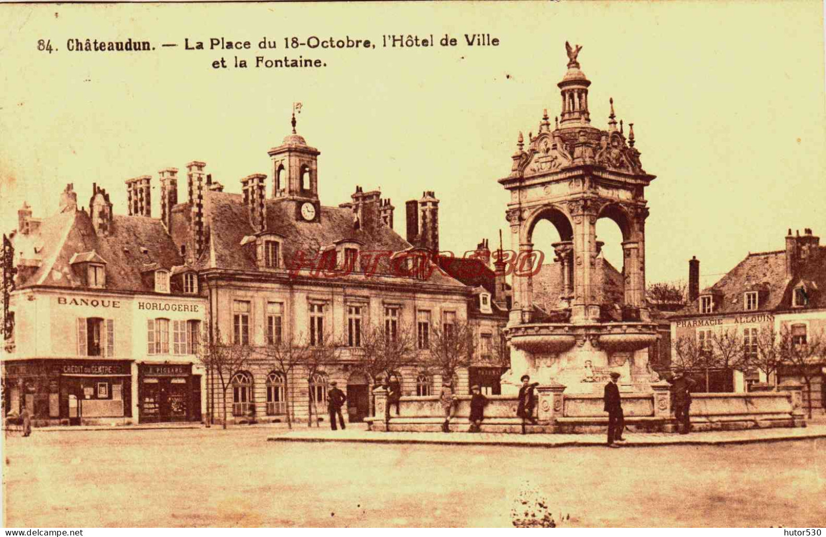 CPA CHATEAUDUN - EURE ET LOIR - LA PLACE DU 18 OCTOBRE - Chateaudun