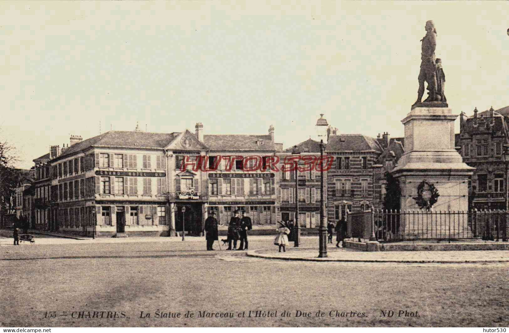 CPA CHARTRES - EURE ET LOIR - LA STATUE DE MARCEAU - Chartres