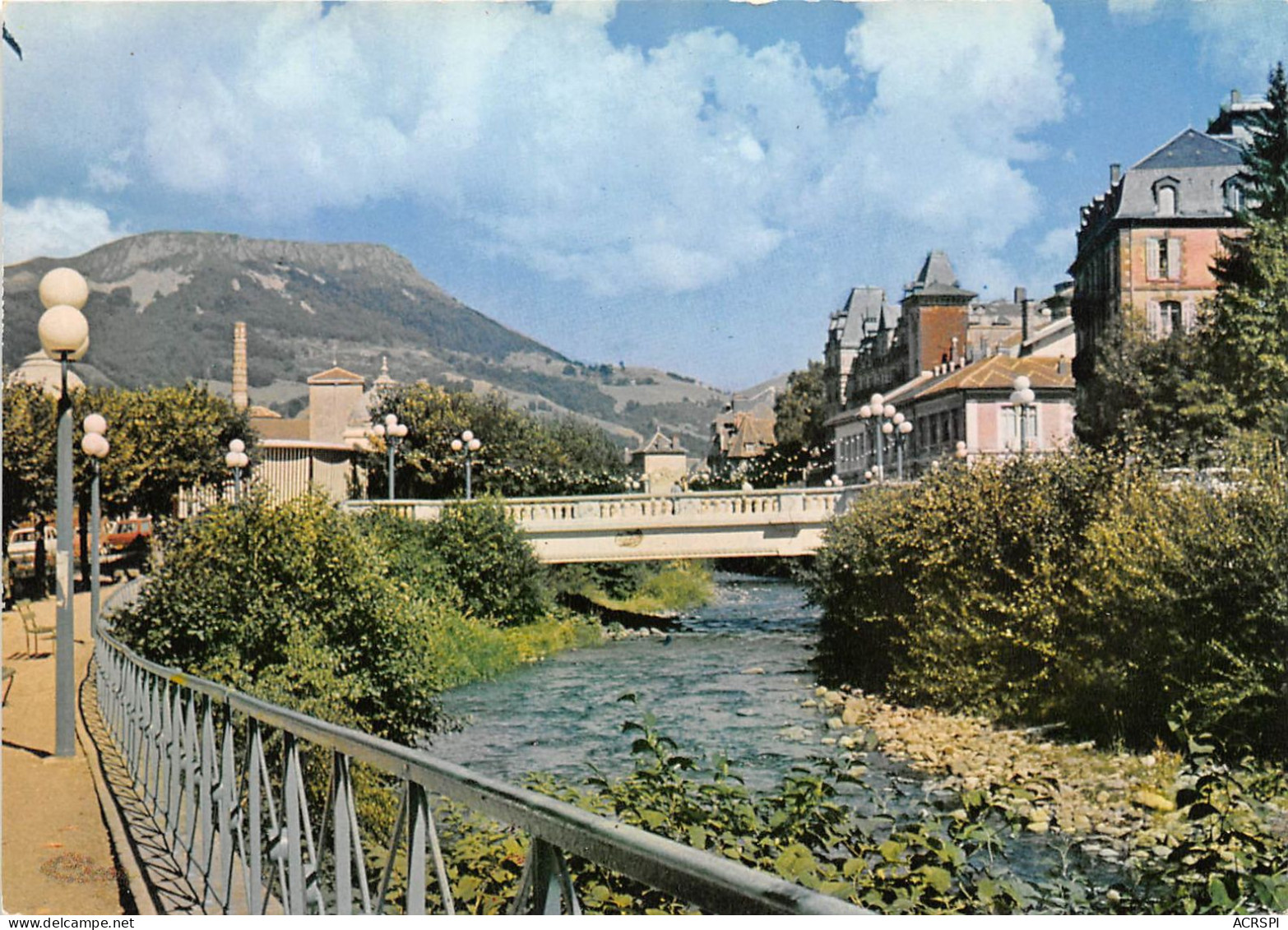 LA BOURBOULE La Dordone Au Fond Le Puy Gros 20(scan Recto-verso) MA2219 - La Bourboule