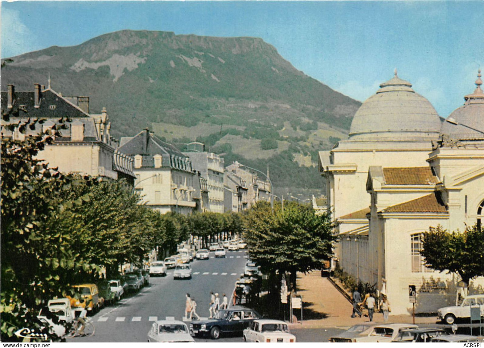 LA BOURBOULE Les Rands Thermes Au Fond Le Puy Gros 21(scan Recto-verso) MA2219 - La Bourboule