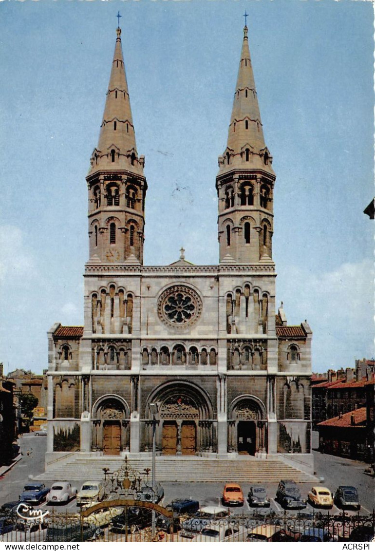 MACON Place St Pierre Et Son Eglise 5(scan Recto-verso) MA2207 - Macon