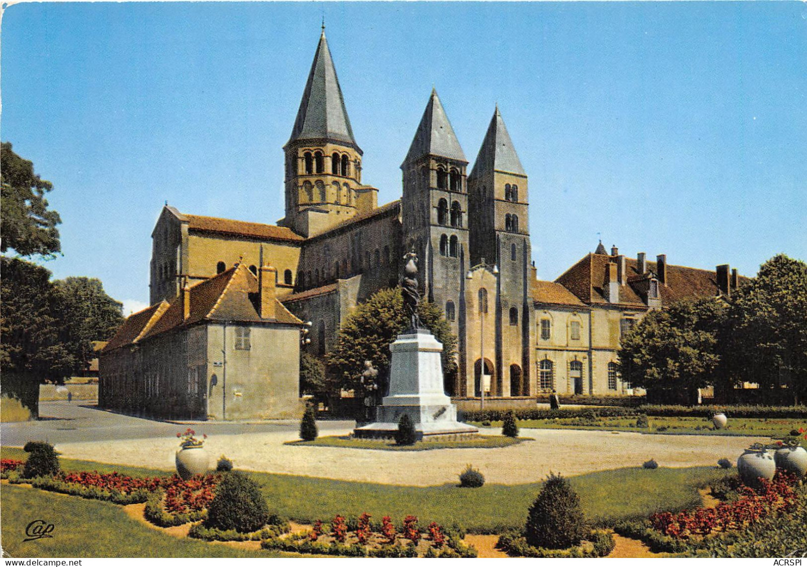 PARAY LE MONIAL Place Alsace Lorraine Et La Basilique Du Sacre Coeur 12(scan Recto-verso) MA2206 - Paray Le Monial