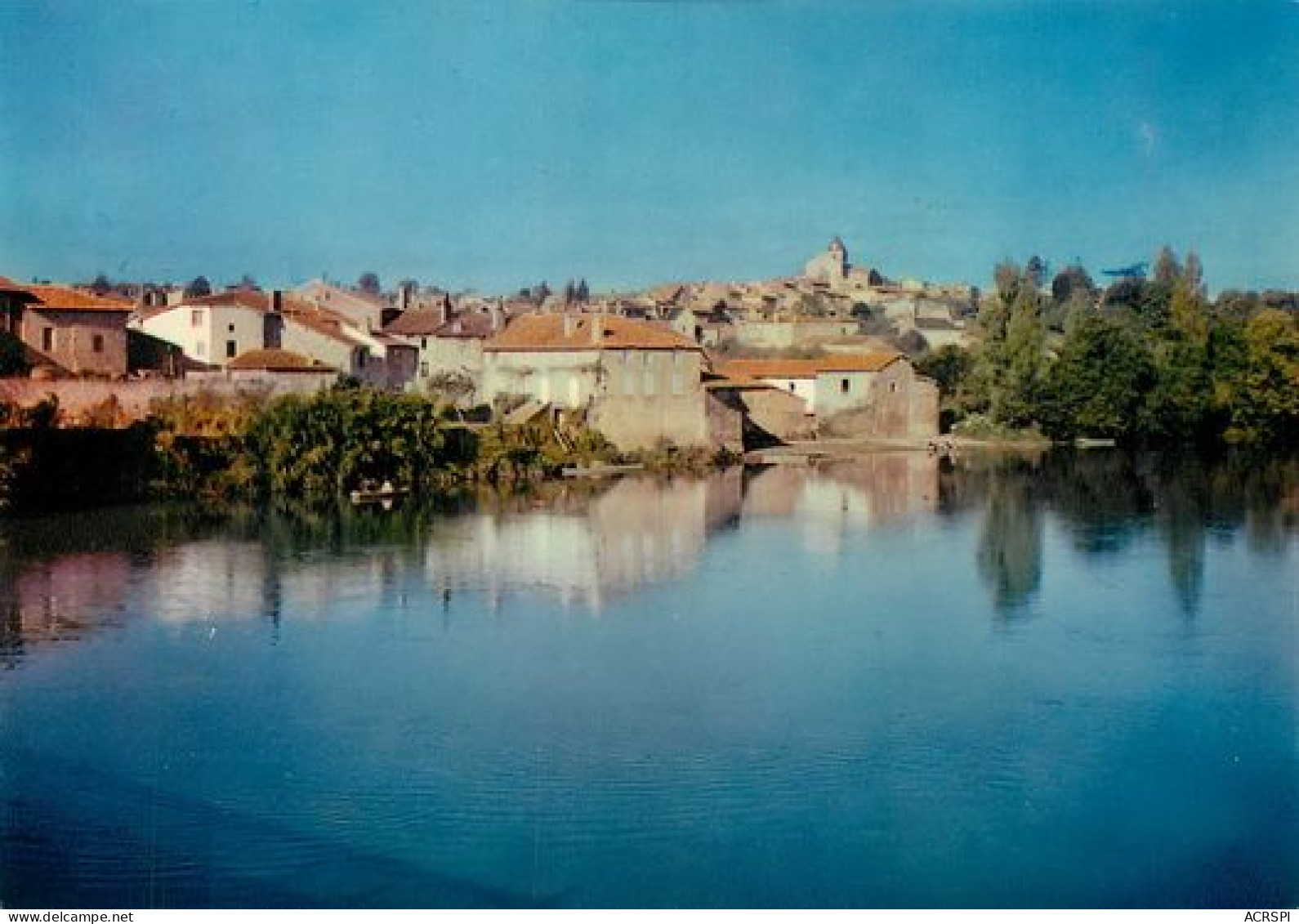 Availles-Limouzine  Bords De La Vienne  28  (scan Recto-verso)MA2272Ter - Availles Limouzine