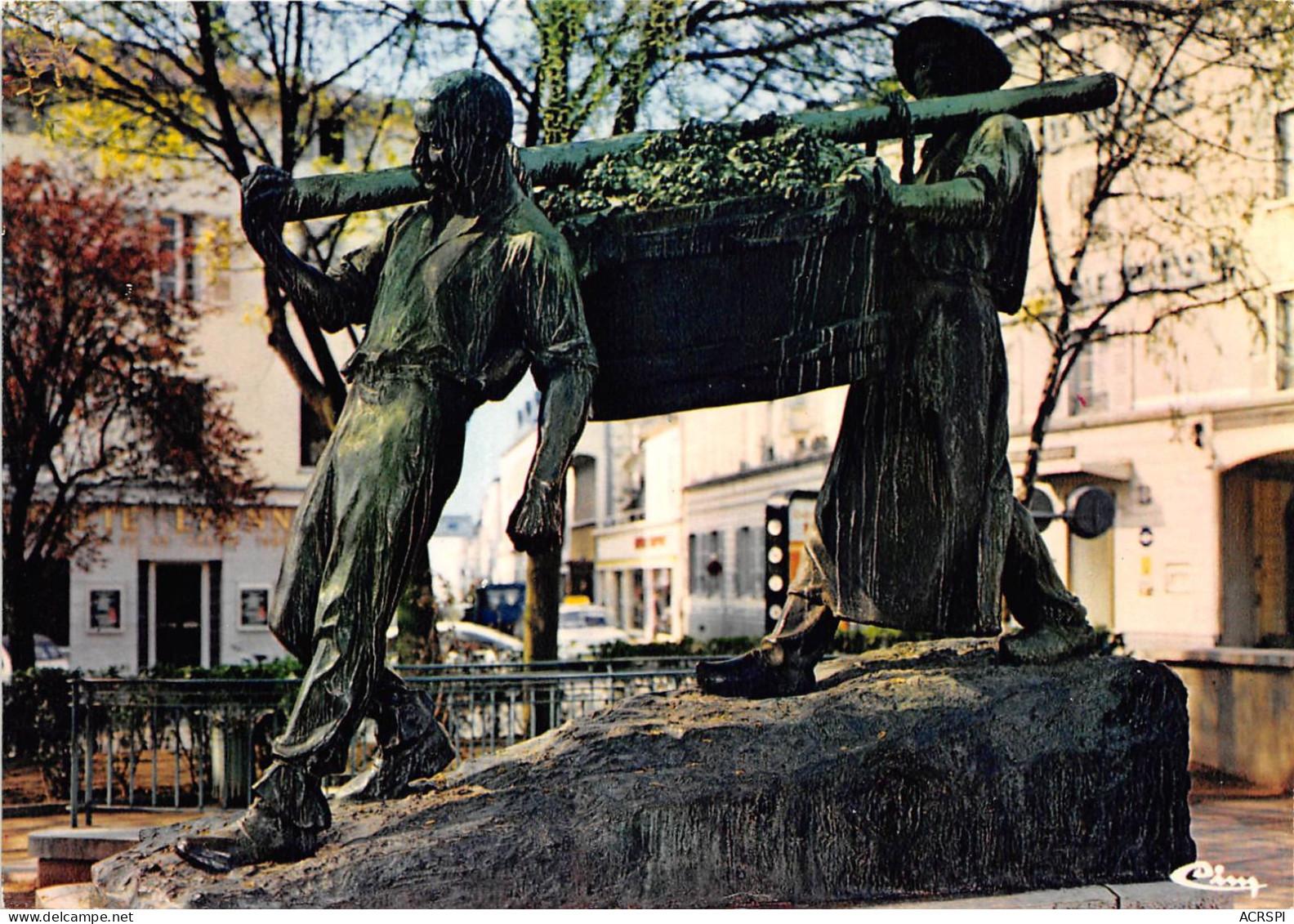 MACON La Statue Des Vendangeurs 26(scan Recto-verso) MA2272 - Macon