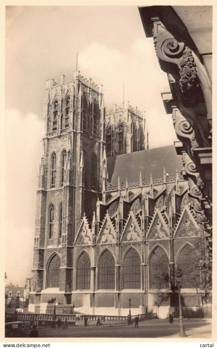 BRUXELLES - Collégiale SS. Michel Et Gudule - Bauwerke, Gebäude