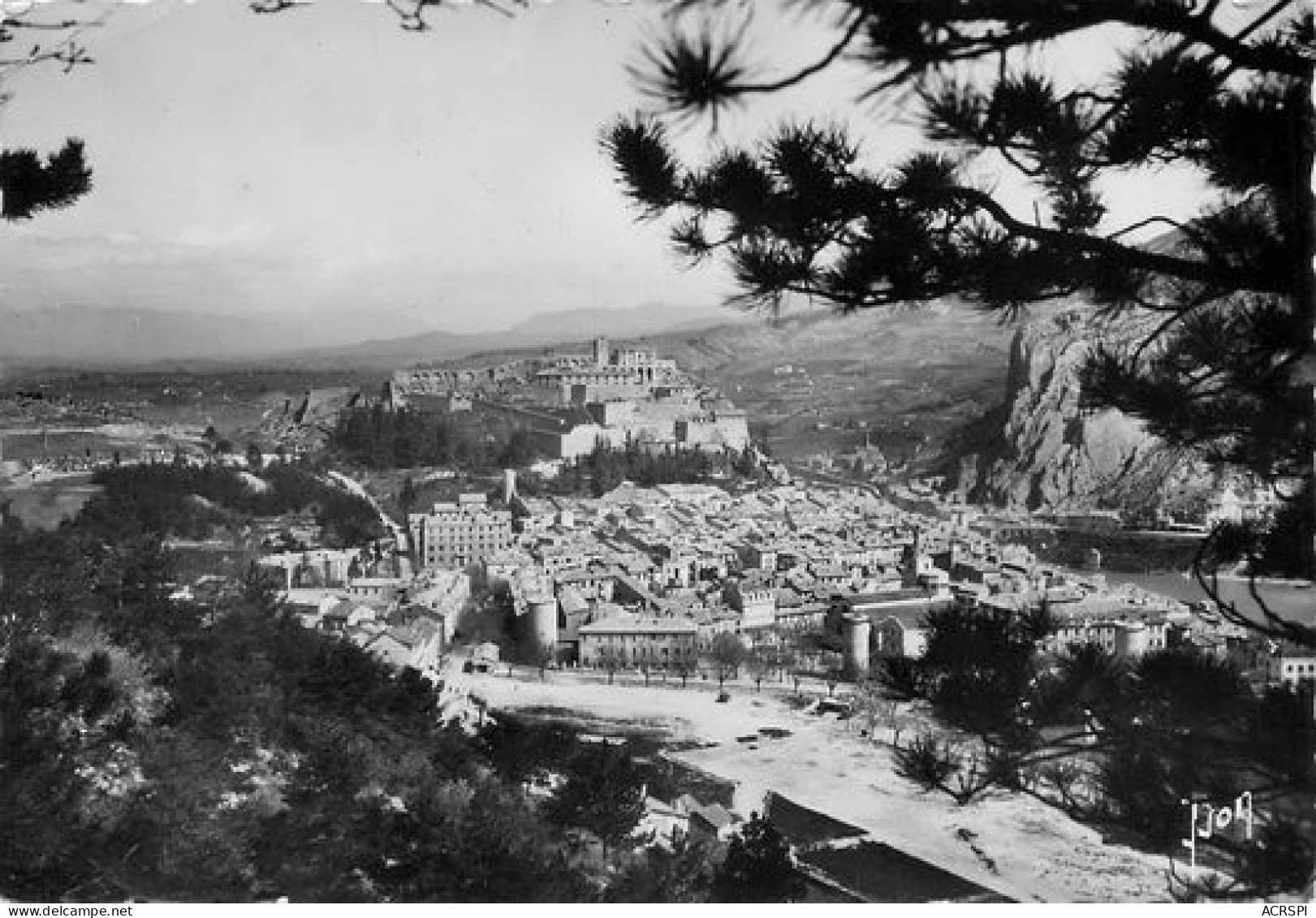 SISTERON  Vue Générale  11   (scan Recto-verso)MA2275Bis - Sisteron