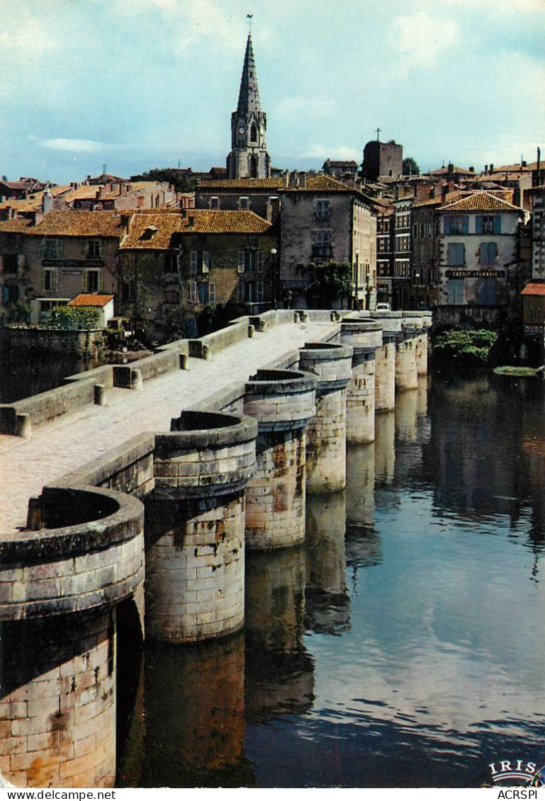 CONFOLENS   Le Pont Vieux  13   (scan Recto-verso)MA2280 - Confolens