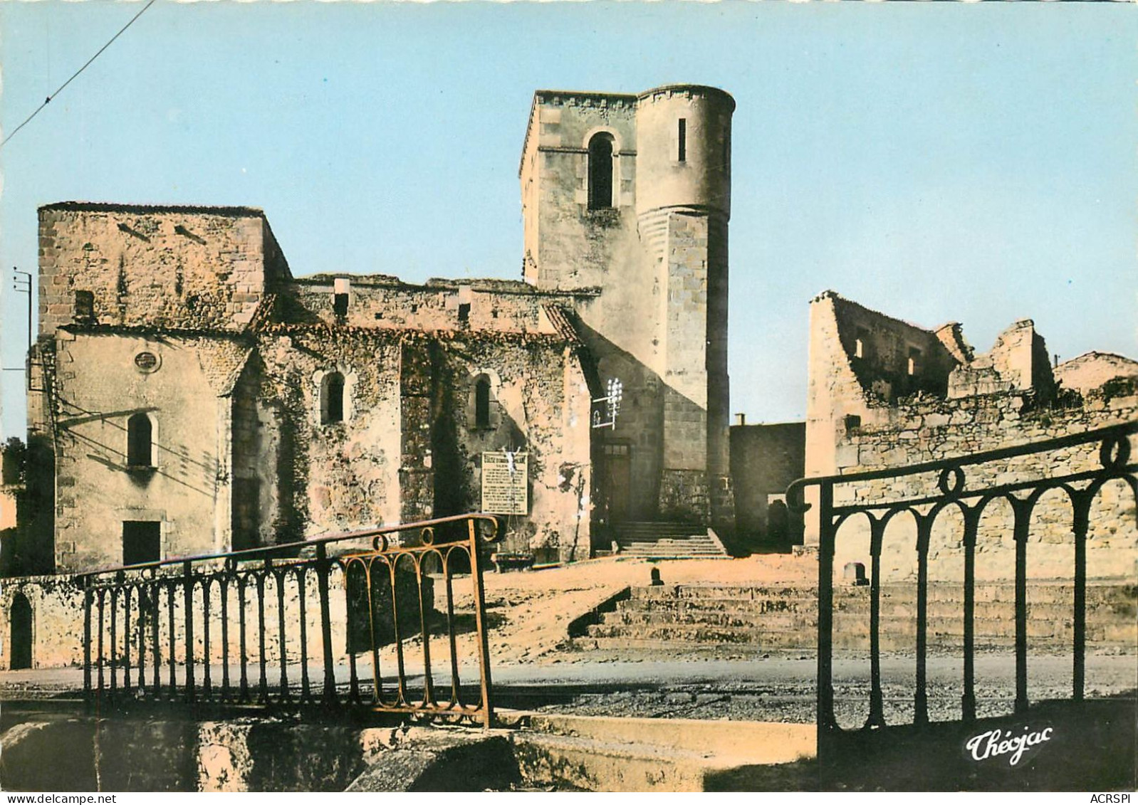 ORADOUR  Sur GLANE  L'église éd Theojac  38  (scan Recto-verso)MA2277Ter - Oradour Sur Glane