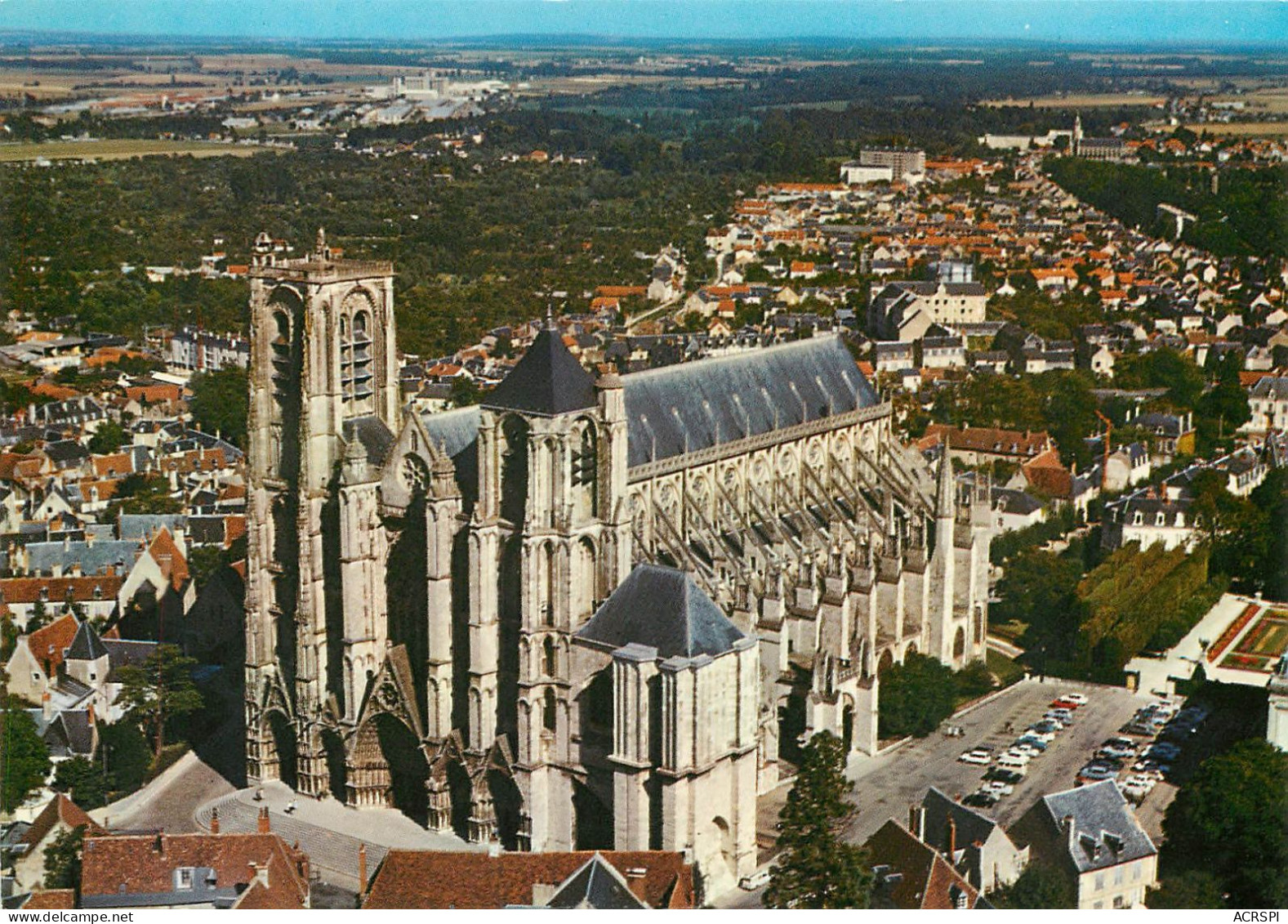  BOURGES  Vue Aerienne Sur La Cathedrale  21 (scan Recto-verso)MA2284Bis - Bourges