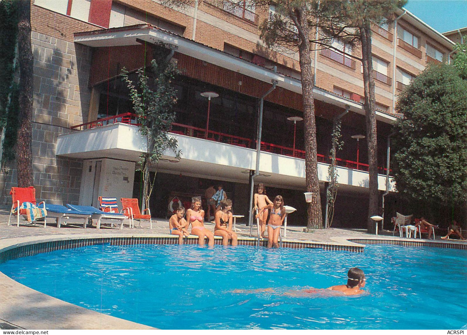 Marina Romea è Una Frazione Del Comune Di Ravenna  Swimming Pool  La Piscine  42  (scan Recto-verso)MA2284 - Autres & Non Classés