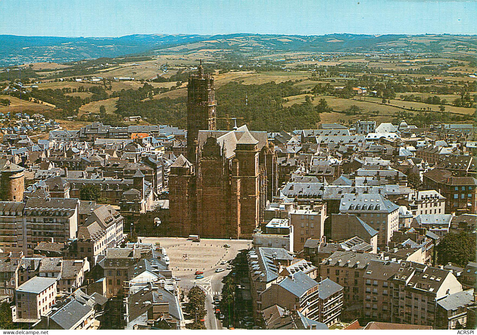 RODEZ  Cathedrale Notre Dame  Vue Du Ciel Carte Gaufrée  22 (scan Recto-verso)MA2287 - Rodez