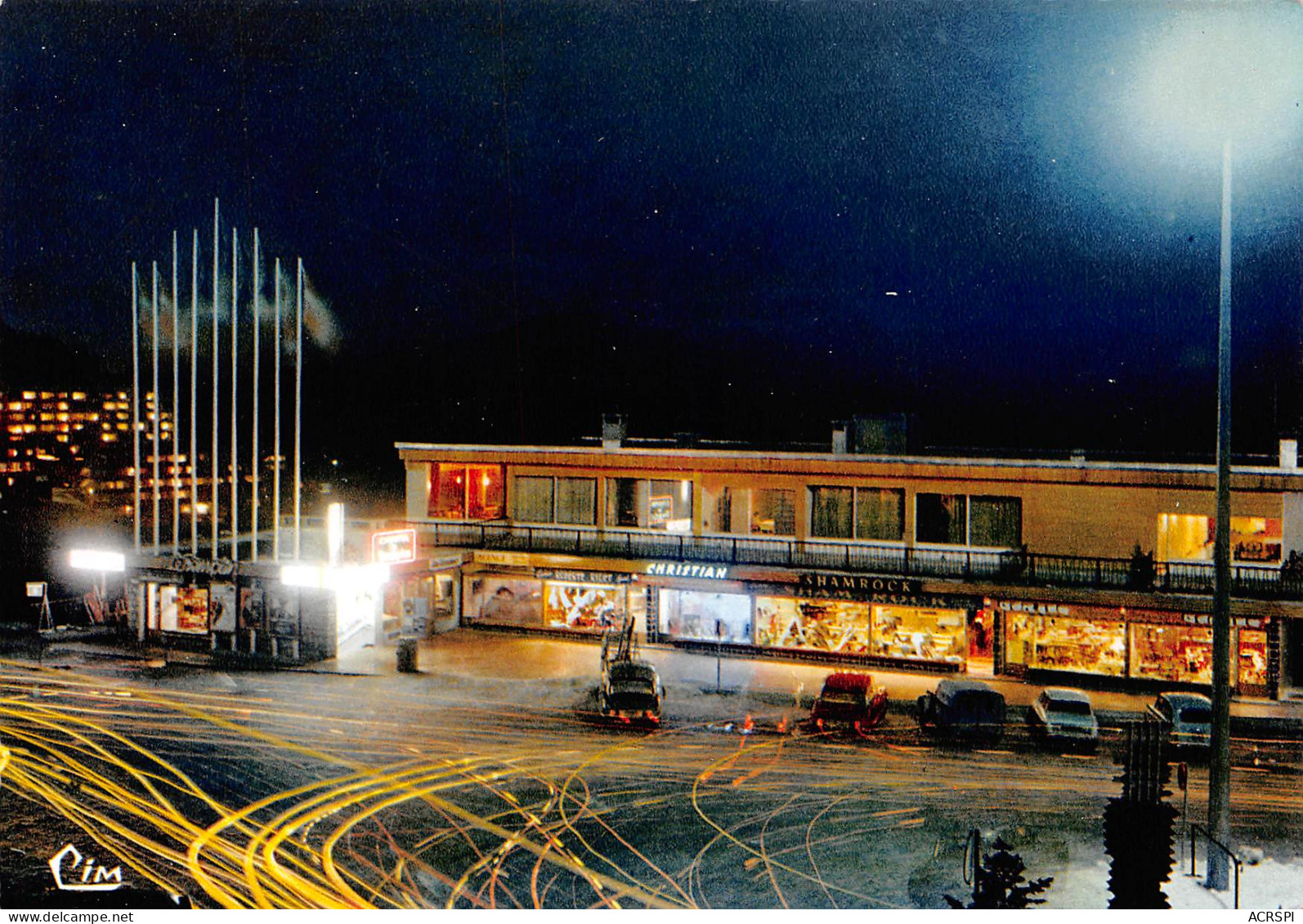 COURCHEVEL  1850 Magasins Du Tremplin La Nuit   Saint-Bon-Tarentaise  44 (scan Recto-verso)MA2289 - Courchevel