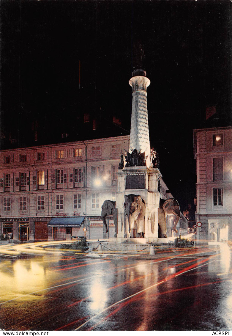 CHAMBERY  Fontaine Des éléphants De Nuit  7 (scan Recto-verso)MA2290Bis - Chambery