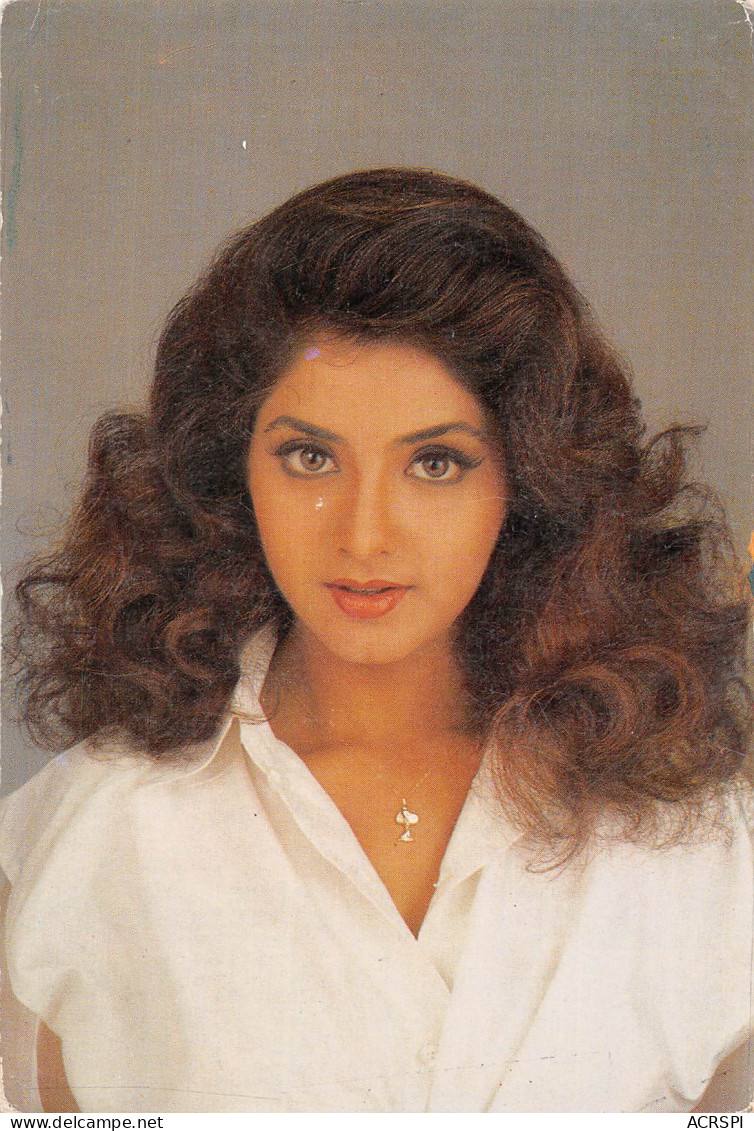 Femme  Actrice DIVYA BHARATI  BOMBAY  India Indes  40(scan Recto-verso)MA2293Und - Acteurs