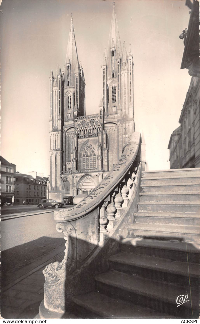 COUTANCES La Cathédrale   69 (scan Recto-verso)MA2294Bis - Coutances