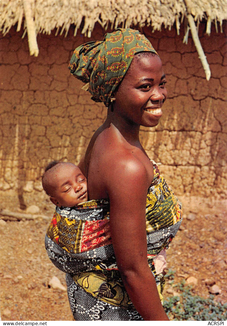 TOGO  BASSARI  Jeune Fille  Girl Femme Woman Et Son Bébé  6   (scan Recto-verso)MA2295Und - Togo
