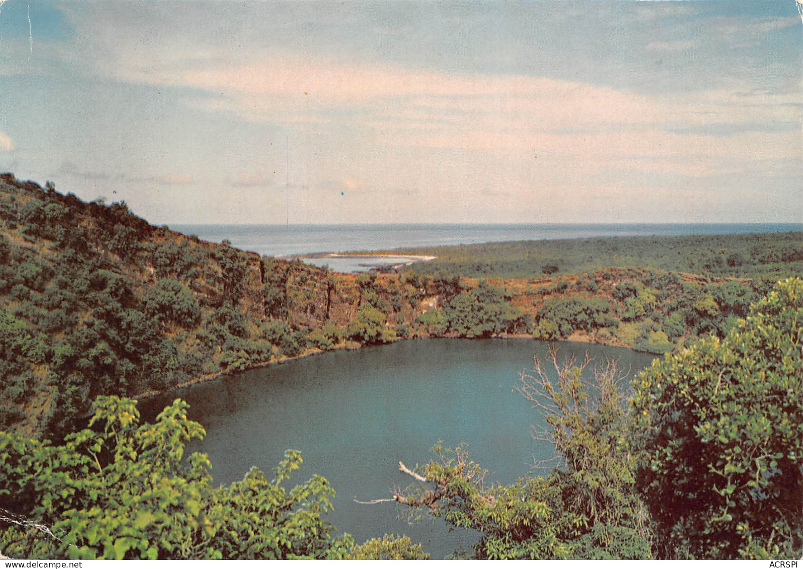 GRANDE COMORES Le Lac Salé  44 (scan Recto-verso)MA2296 - Comorre