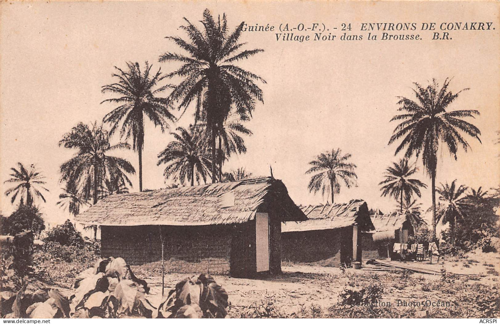 GUINEE CONAKRY  Village Noir Dans La Brousse  54 (scan Recto-verso)MA2298Vic - French Guinea