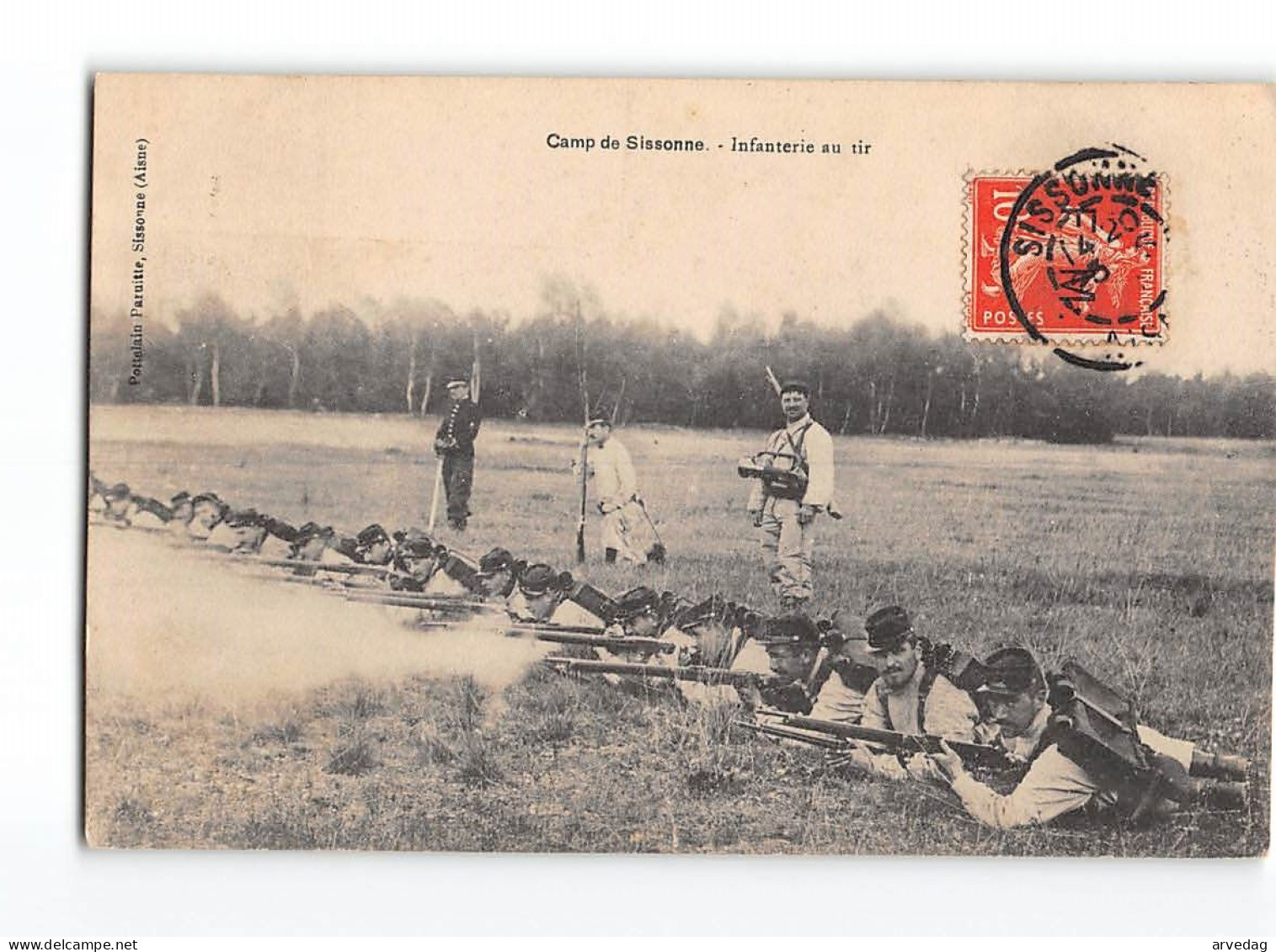 X1701 CAMP DE SISSONNE - INFANTERIE AU TIR - Casernas