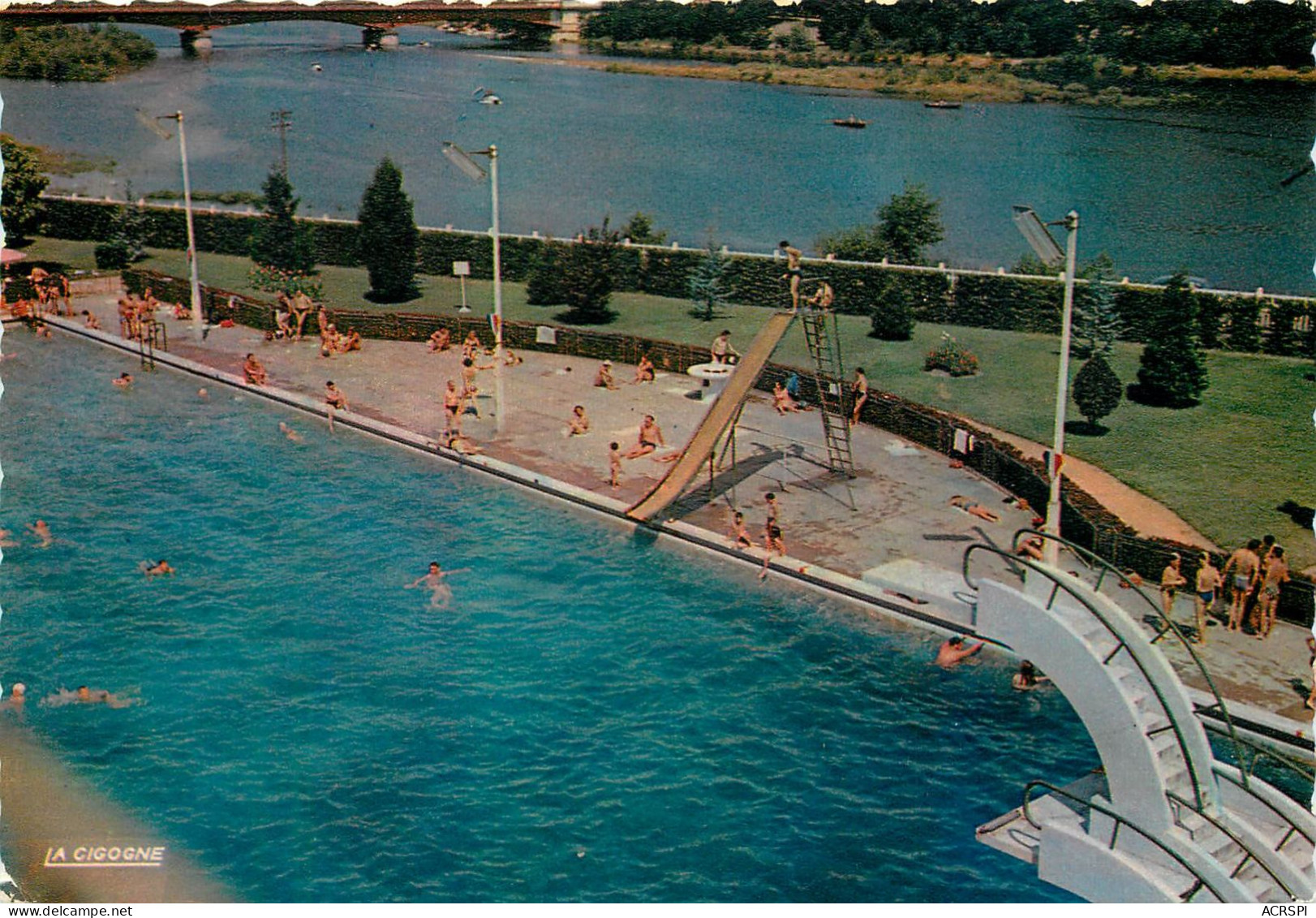 VICHY Reine Des Ville D Eaux La Piscine De Bellerive 5(scan Recto-verso) MC2404 - Vichy