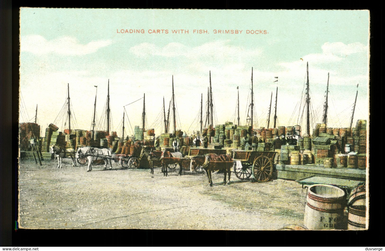 England Lincolnshire  Grimsby Docks Loading Cartswith Fish - Autres & Non Classés