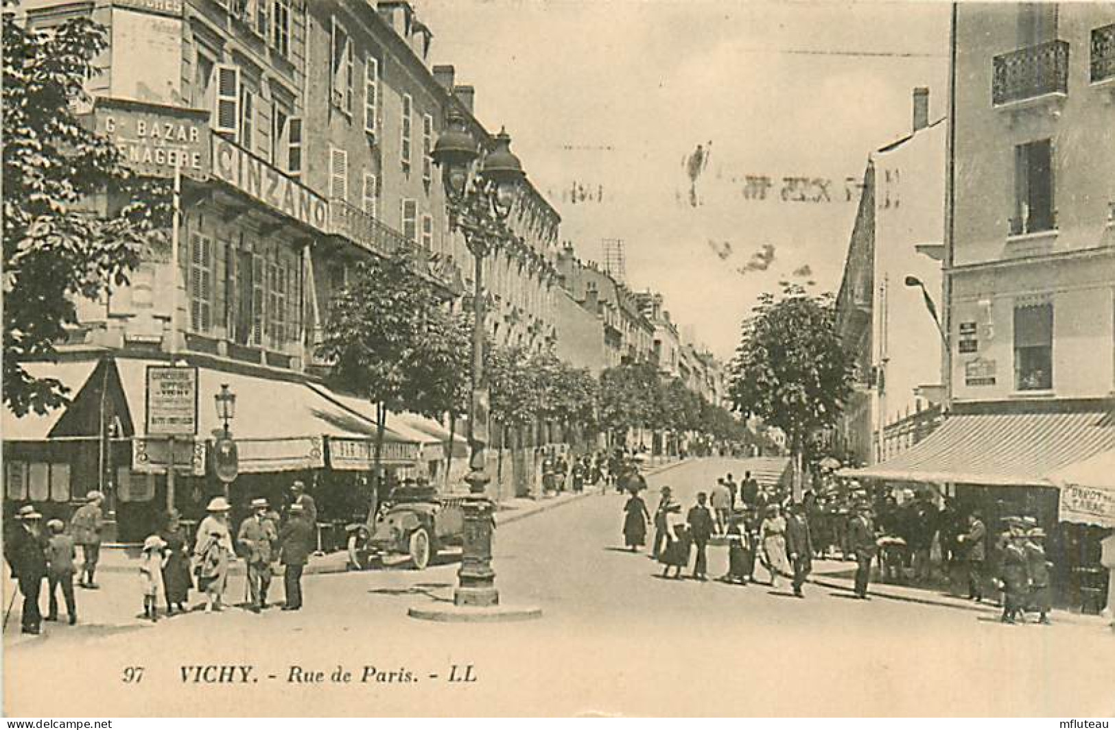 03* VICHY  Rue De Paris     MA99,0265 - Vichy