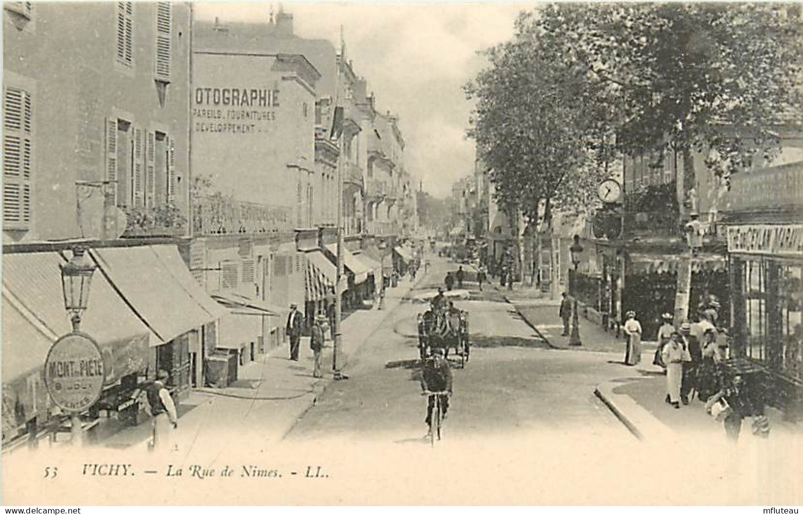 03* VICHY  Rue De Nimes            MA99,0255 - Vichy