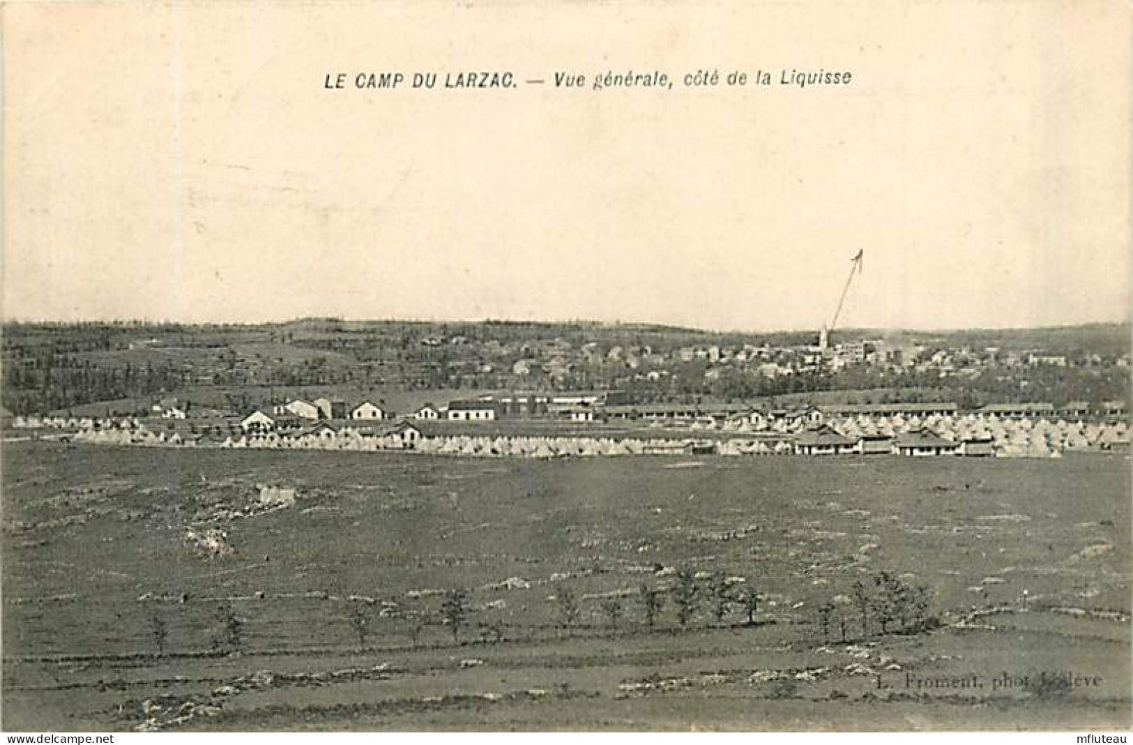 12* LE LARZAC  Camp            MA99,0815 - Barracks