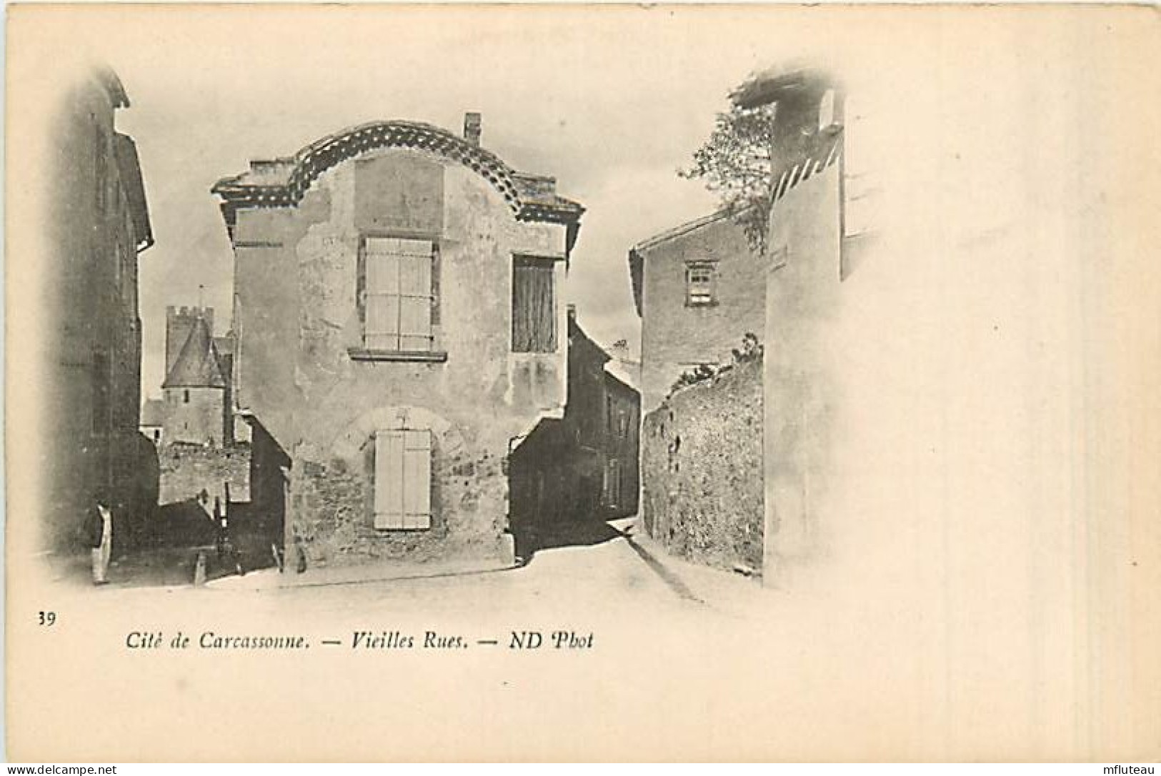 11* CARCASSONNE  Rue De La Cite            MA99,0761 - Carcassonne