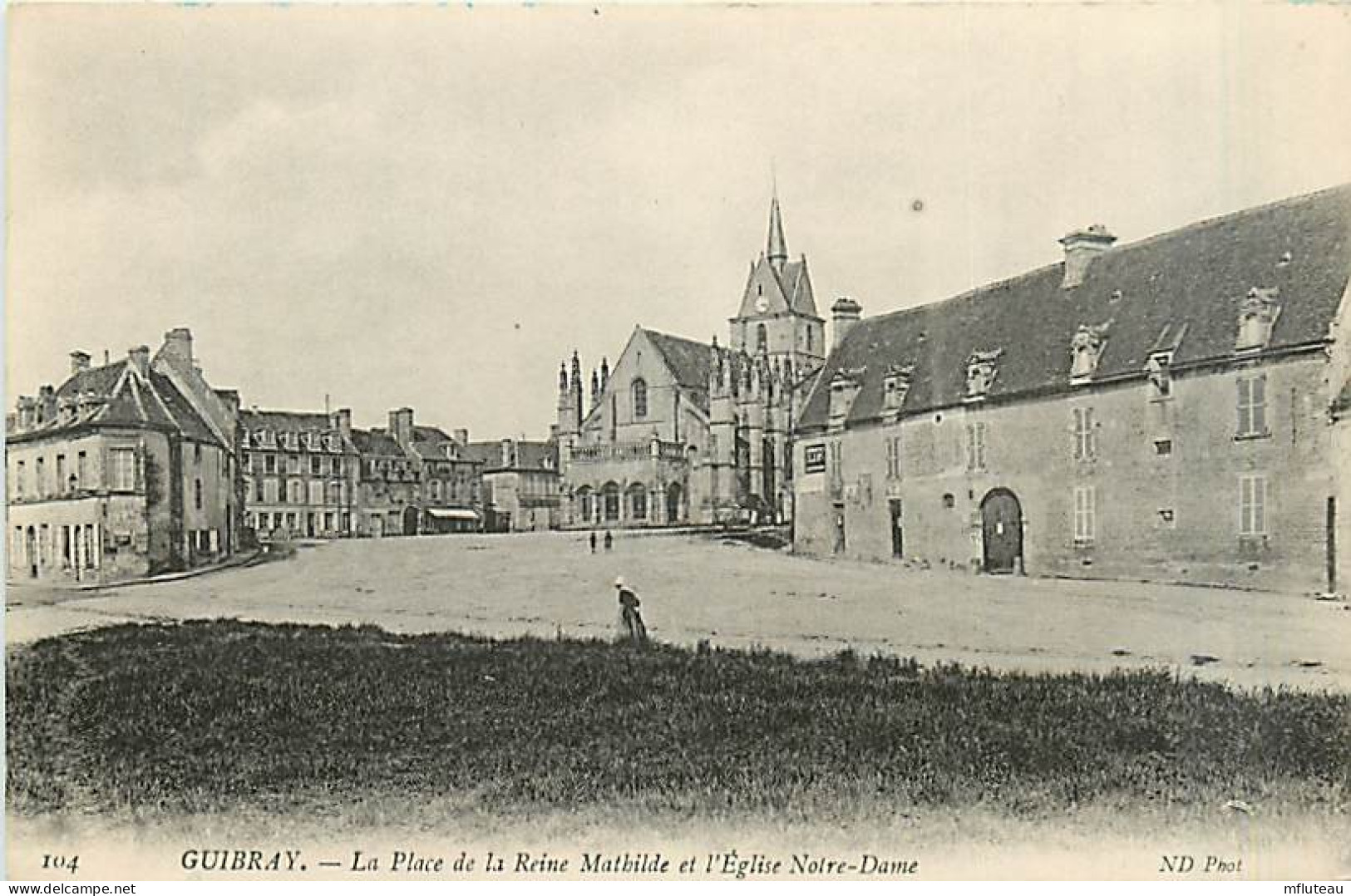 14* GUIBRAY  Place Reine Mathilde             MA99,1421 - Autres & Non Classés