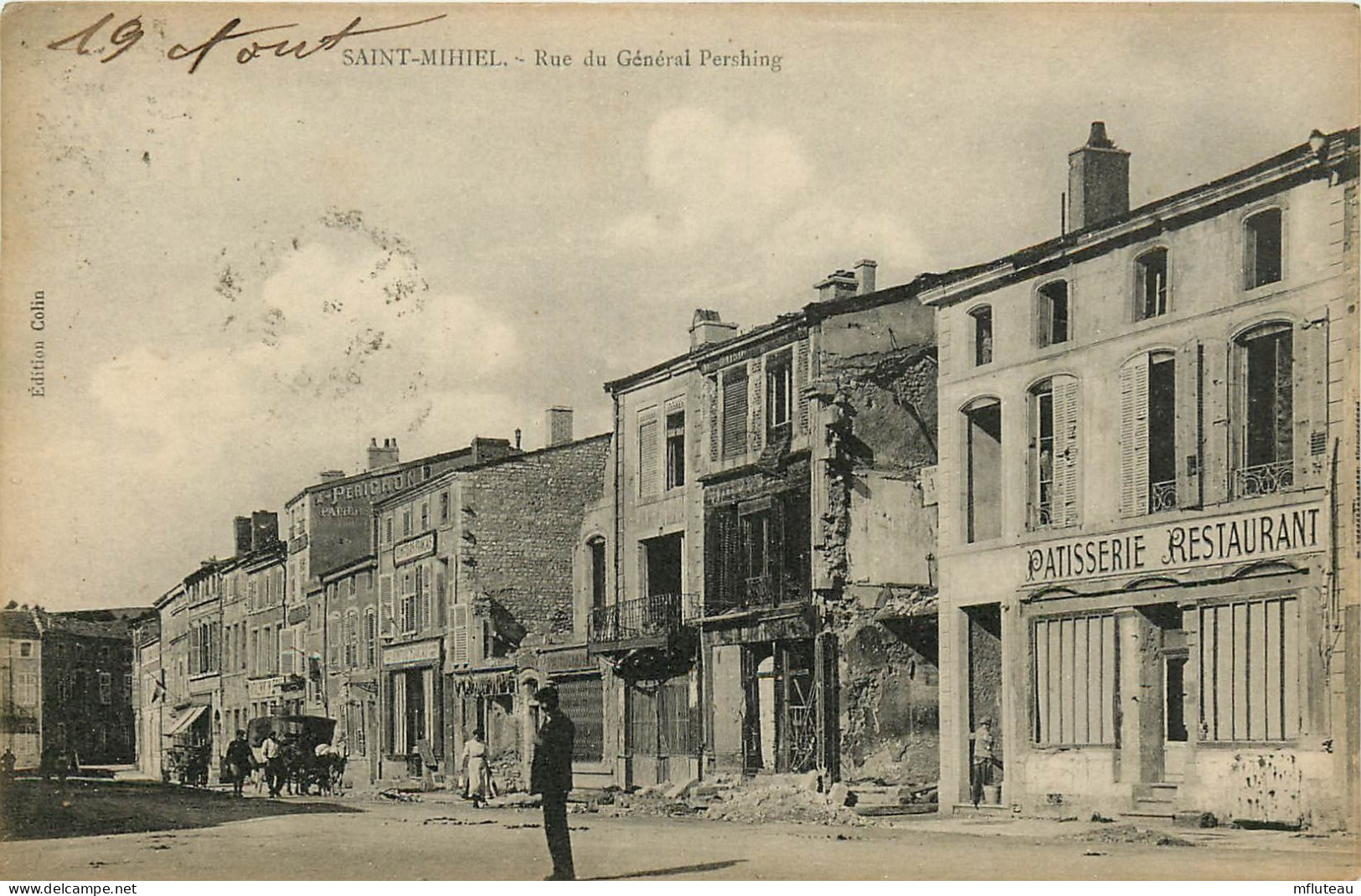 55* ST MIHIEL   Rue Du Gal Pershing   CPSM  (format 9x14cm)  RL25,0353 - Saint Mihiel