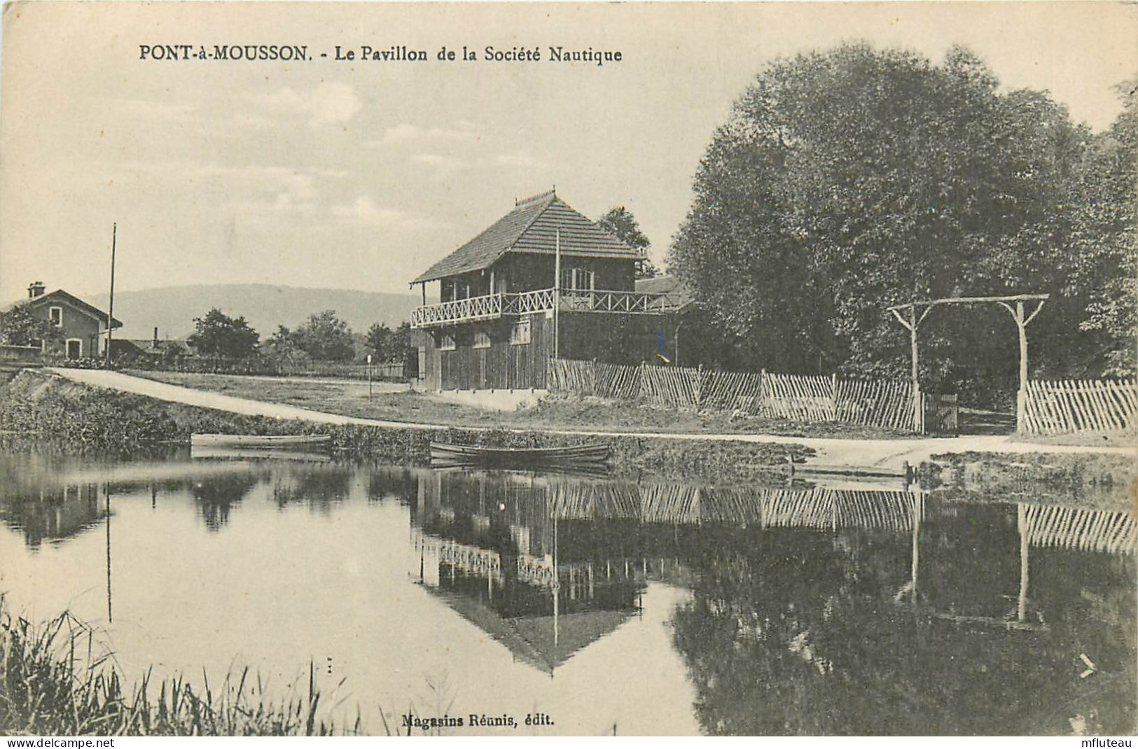 54* PONT A MOUSSON  Pavillon De La Ste Nautique       RL25,0118 - Pont A Mousson