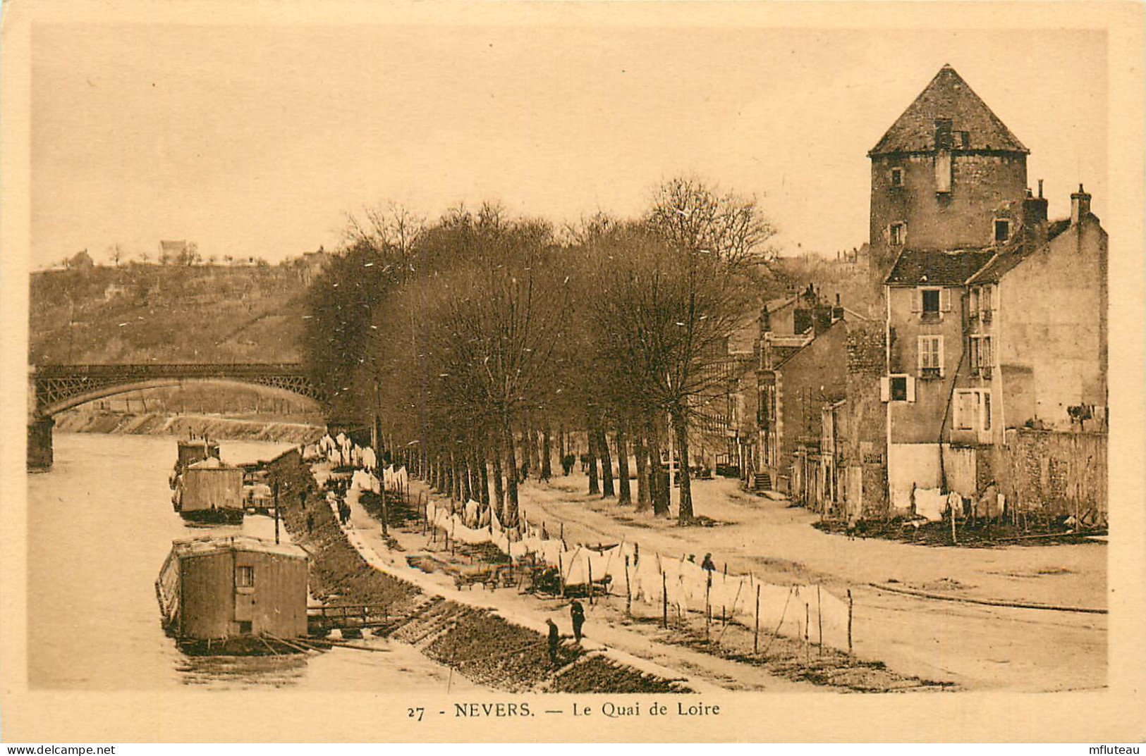 58* NEVERS   Le Quai De Loire     RL25,1034 - Nevers