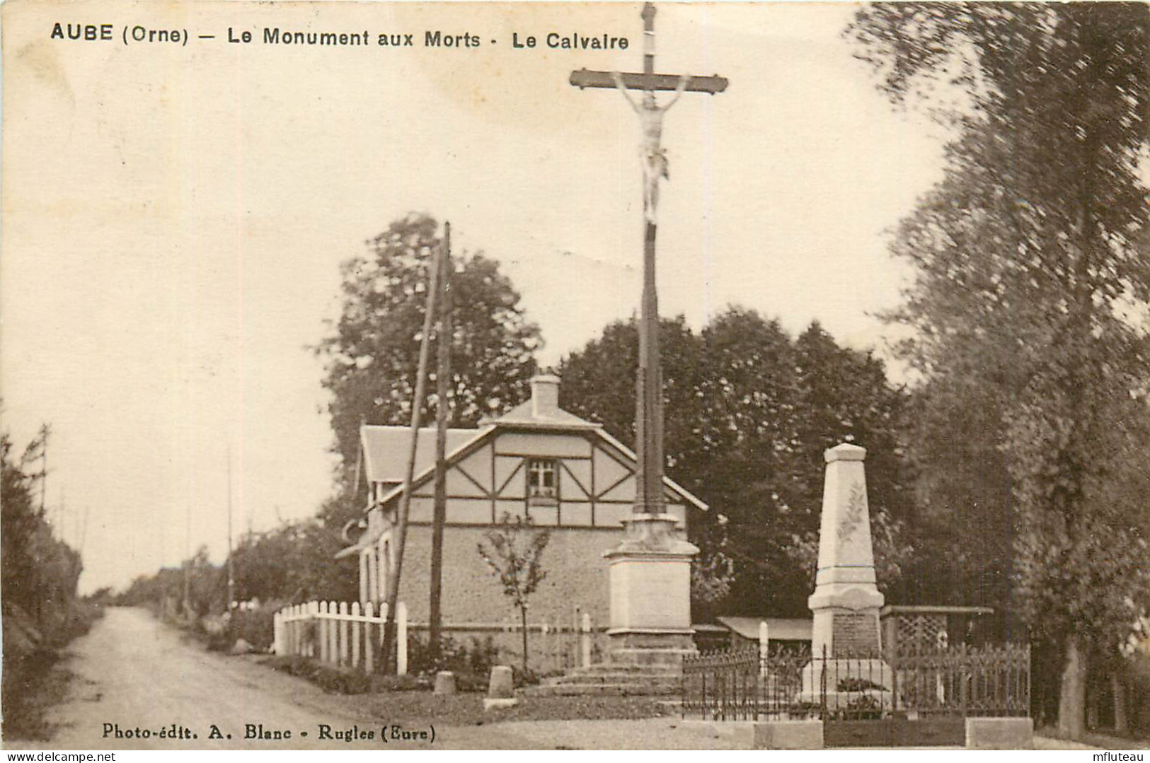 61* AUBE   Monument Aux Morts  – Le Calvaire   RL25,1552 - Other & Unclassified