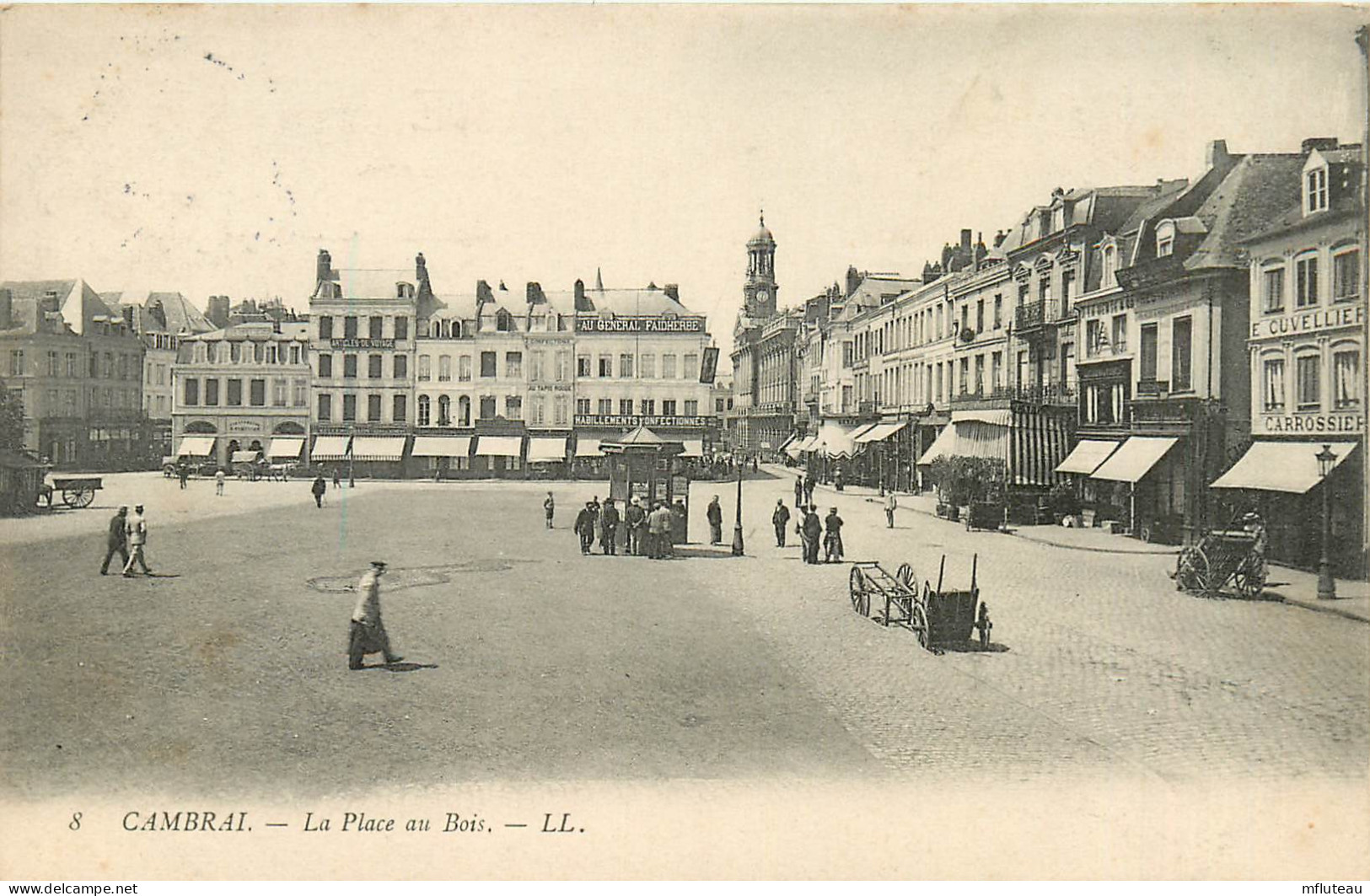 59* CAMBRAI    La Place Du Bois     RL25,1121 - Cambrai