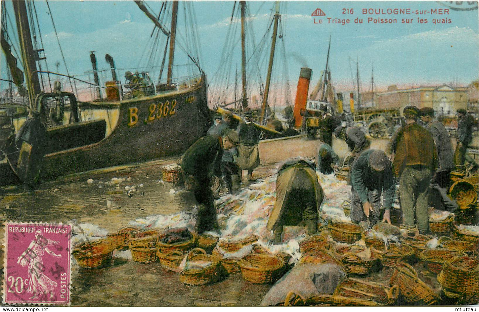 62* BOULOGNE S/MER  Triage Des Poissons Sur Les Quais    RL25,2043 - Boulogne Sur Mer